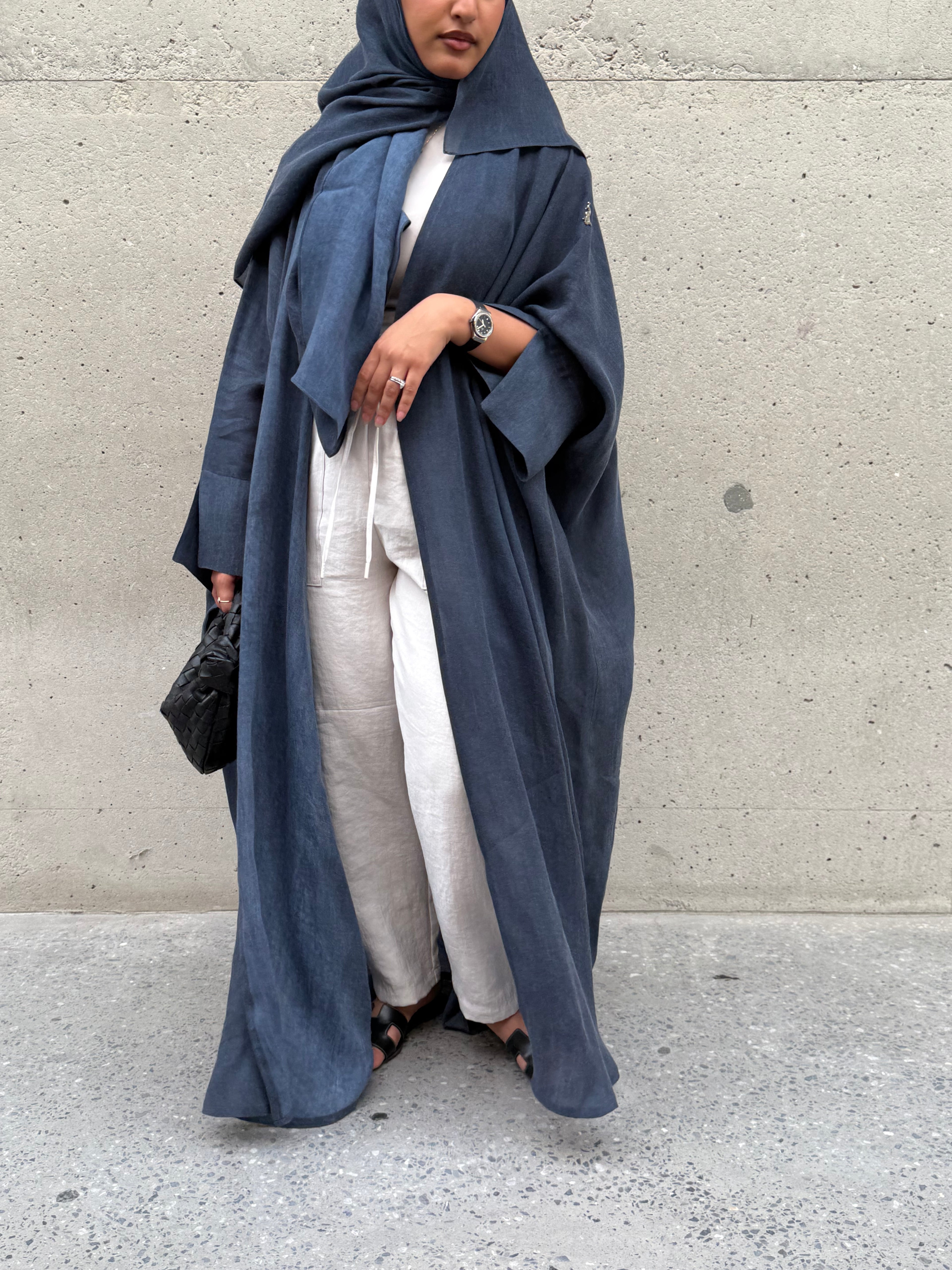 Turkish linen abaya, half-bisht cut - Blue