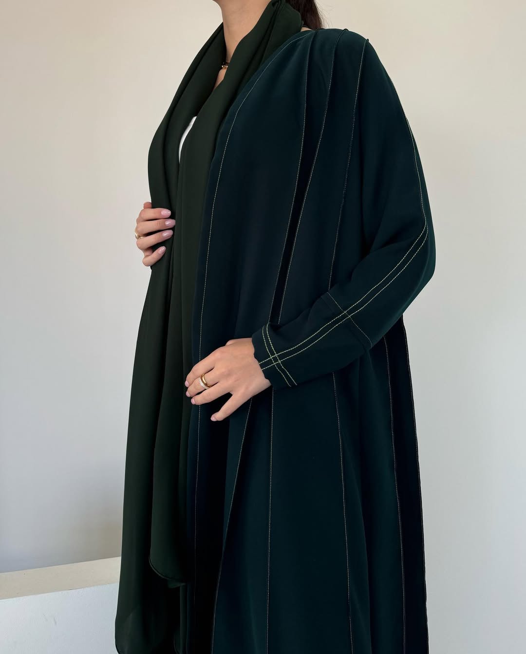 Green abaya with contrast thread