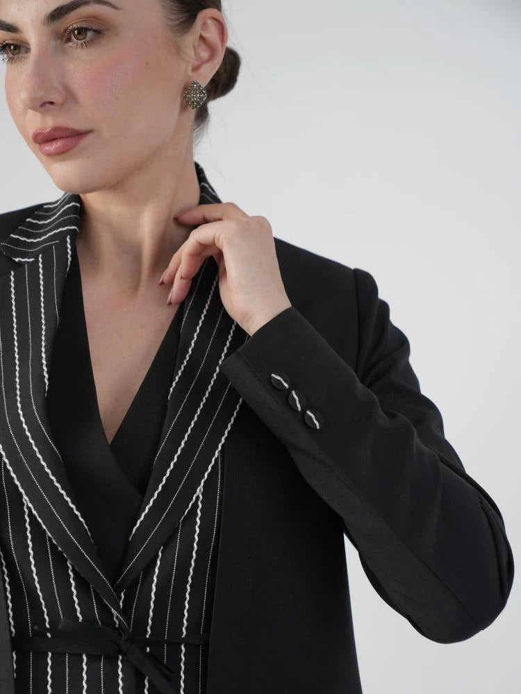 Wave blazer Abaya with Shaila