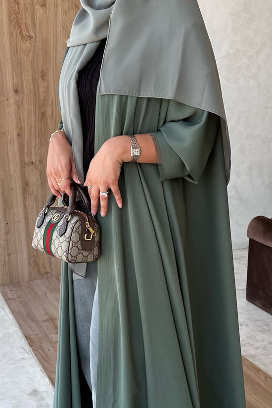 Cloche Cut Abaya - Green