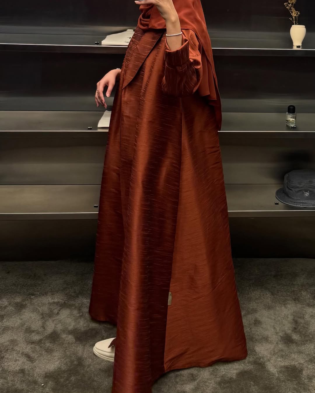 Amber Dusk Textured Silk Abaya