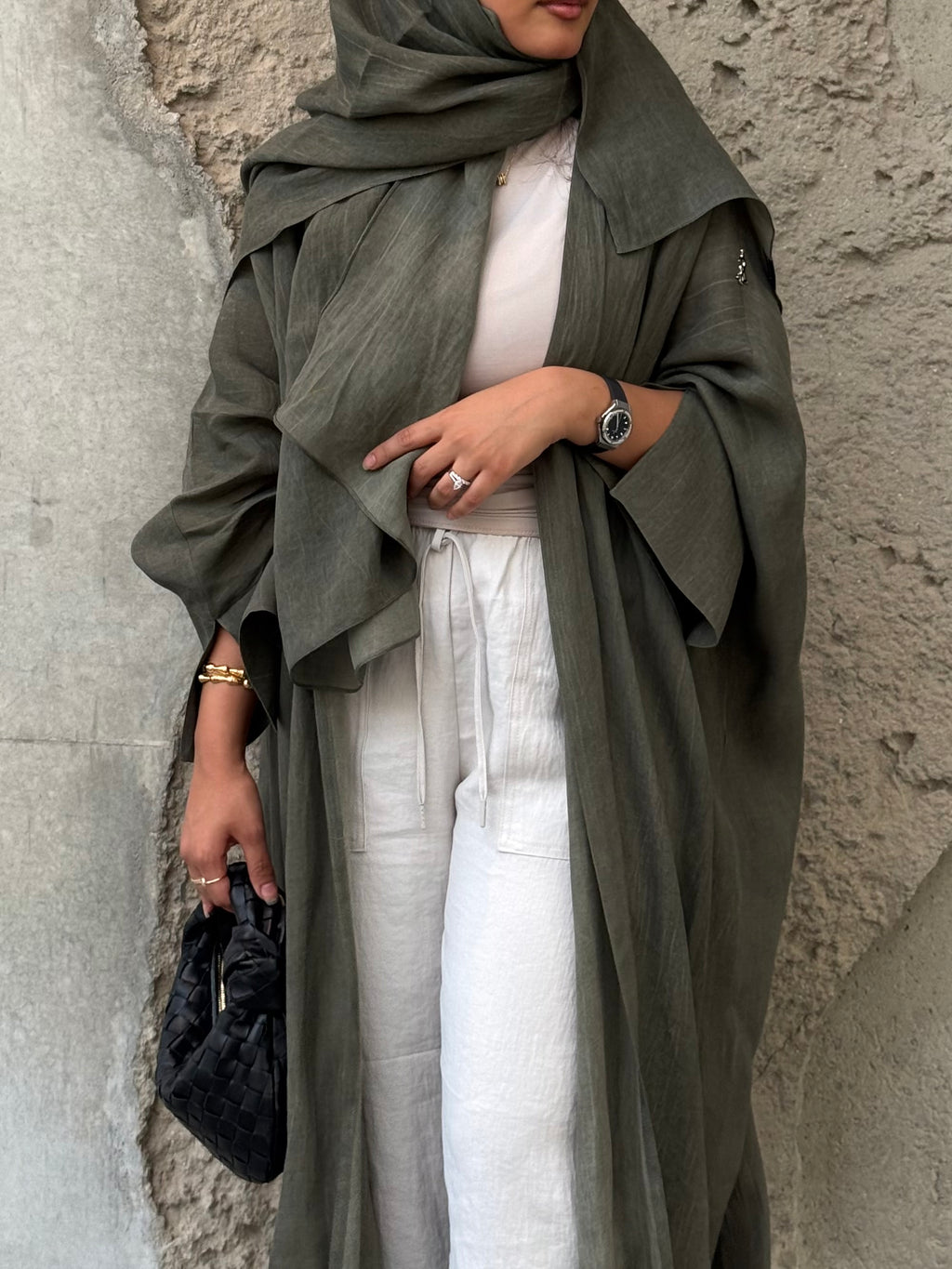 Turkish linen abaya, half-bisht cut - Green