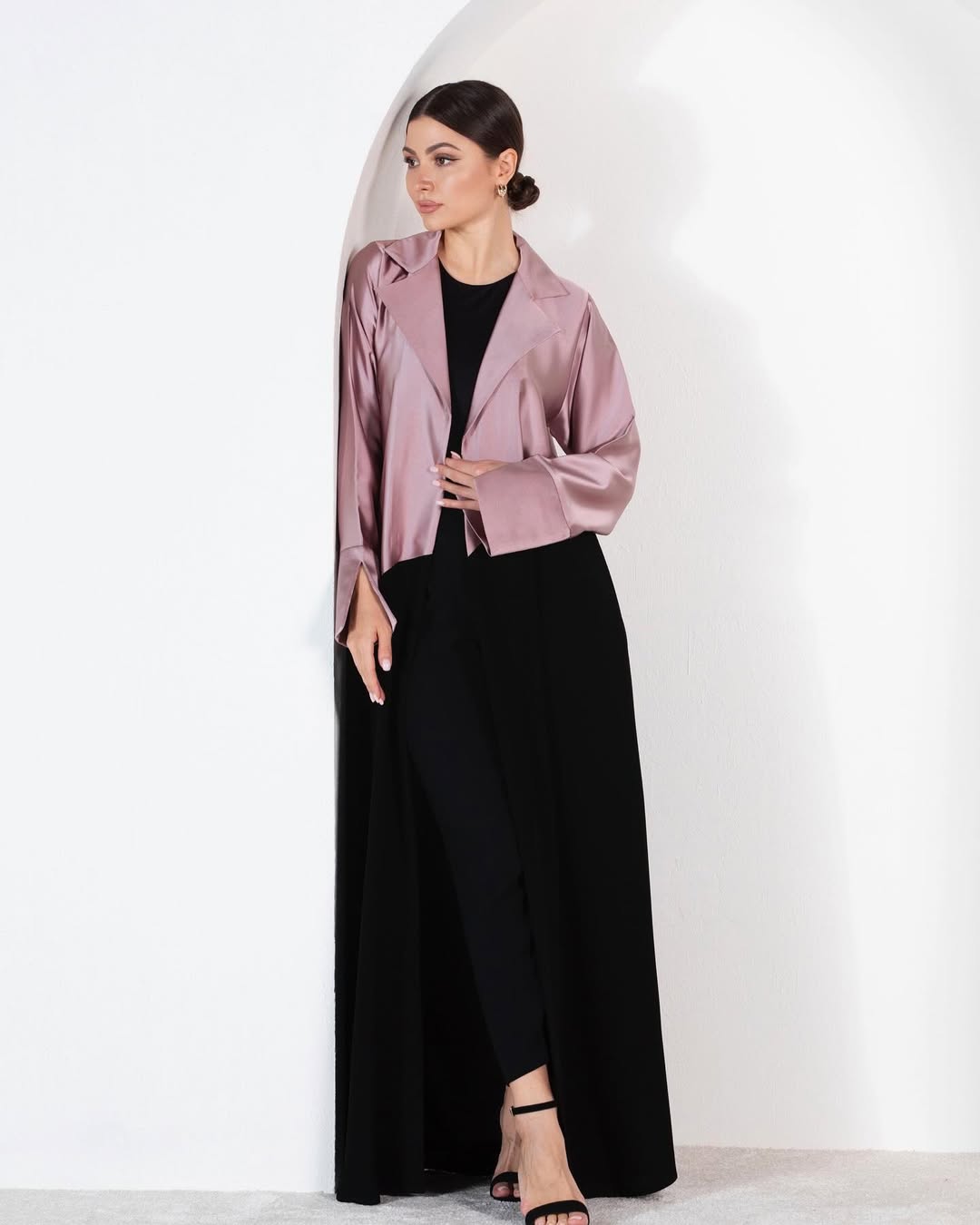 Blazer Satin with Crepe Abaya - Mauve