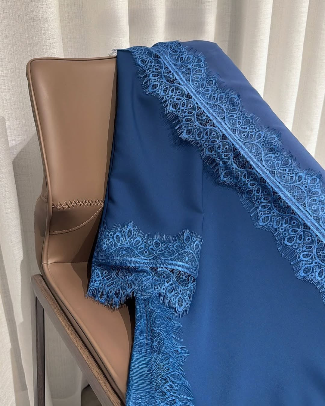 Abaya with Lace details Teal