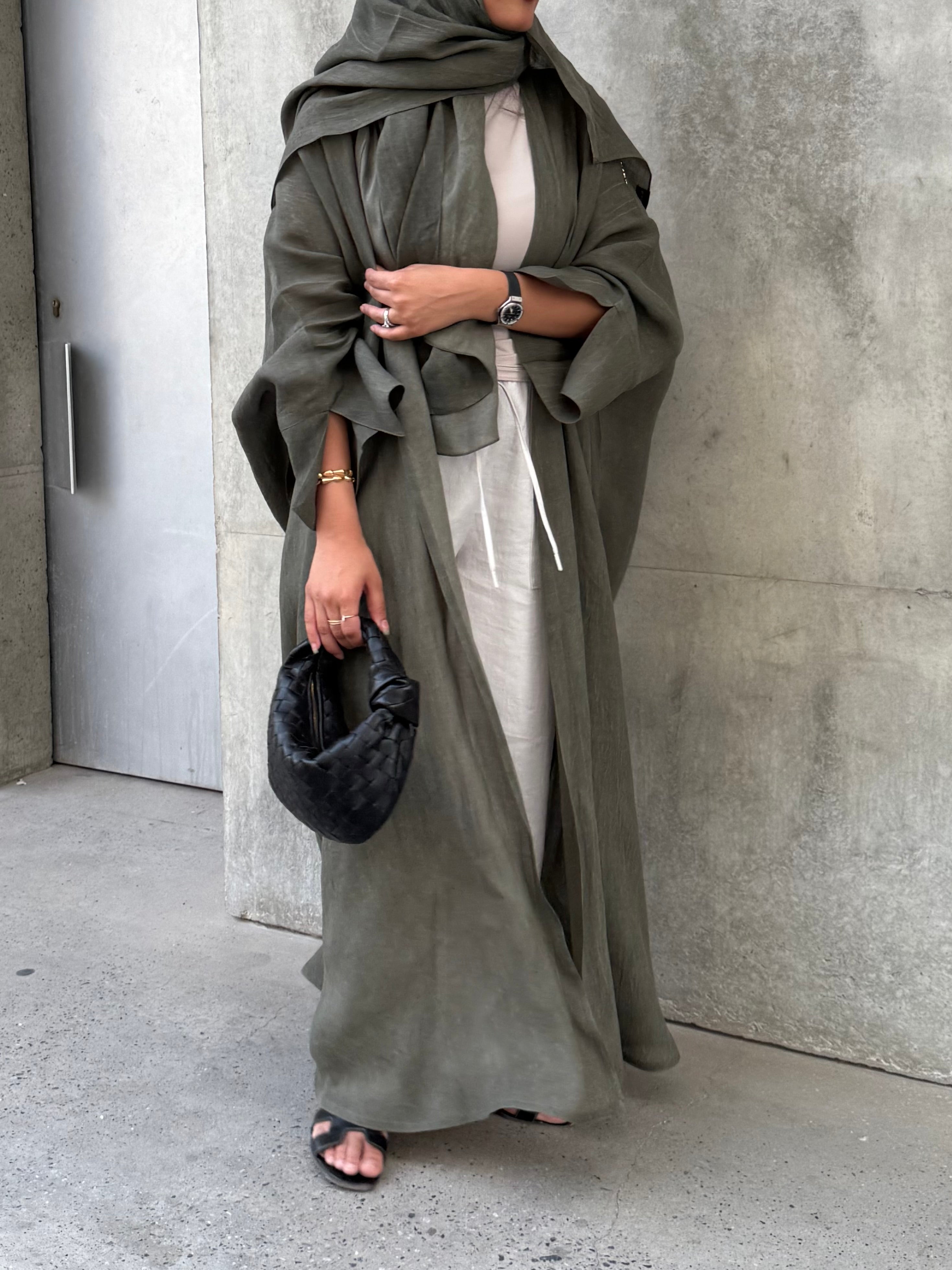 Turkish linen abaya, half-bisht cut - Green