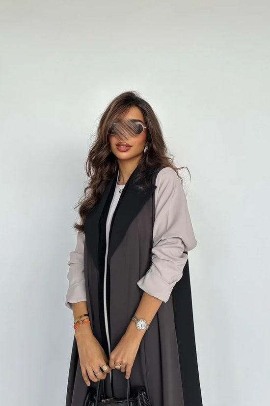 Contrast Panel Abaya