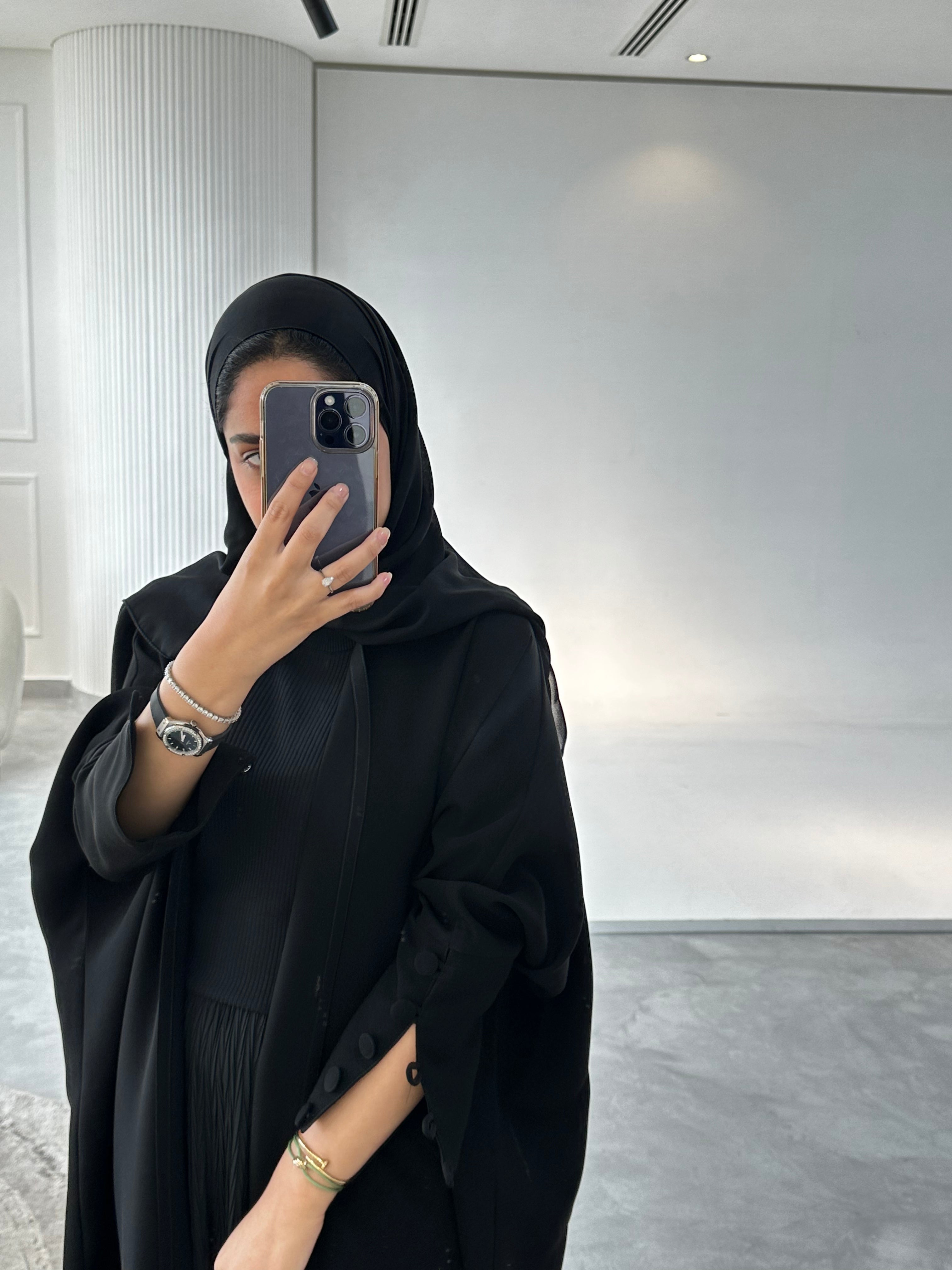 Black buttons classic Abaya