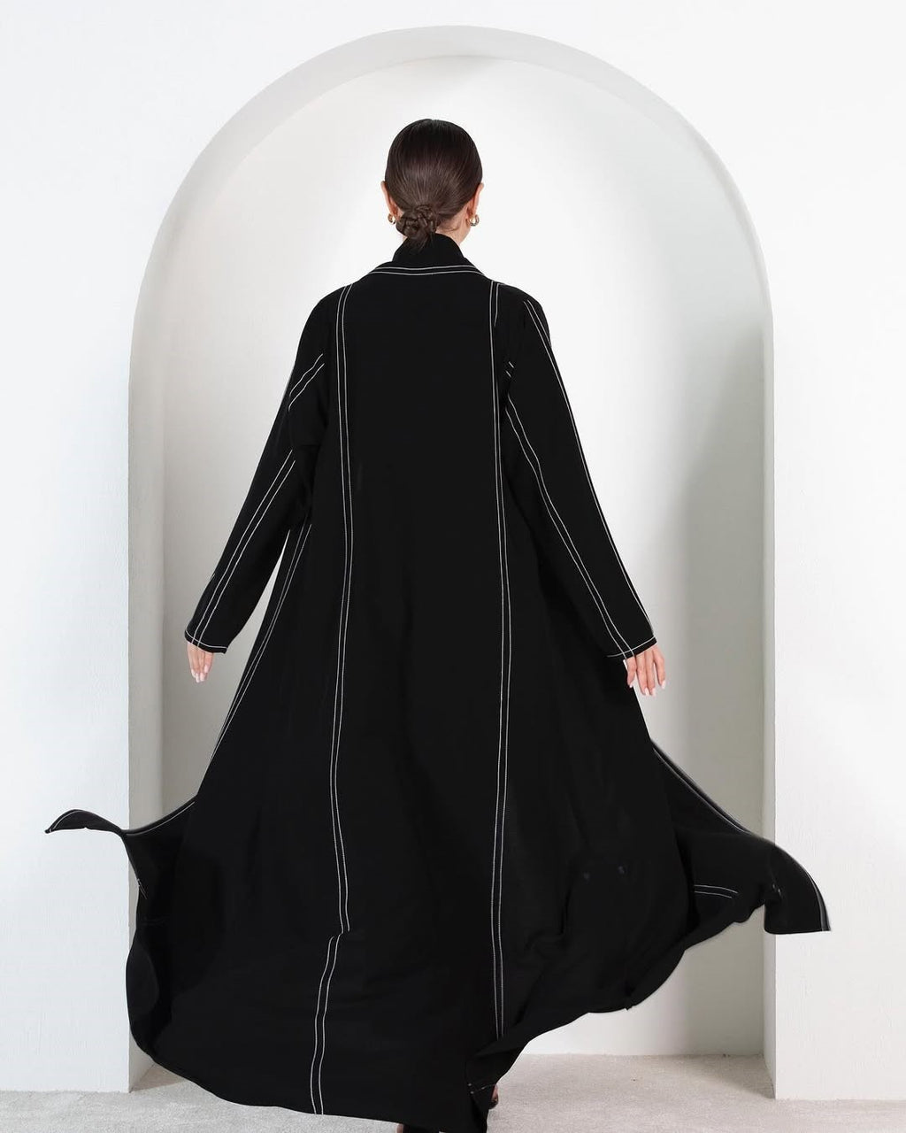 Blazer Black Thread Abaya