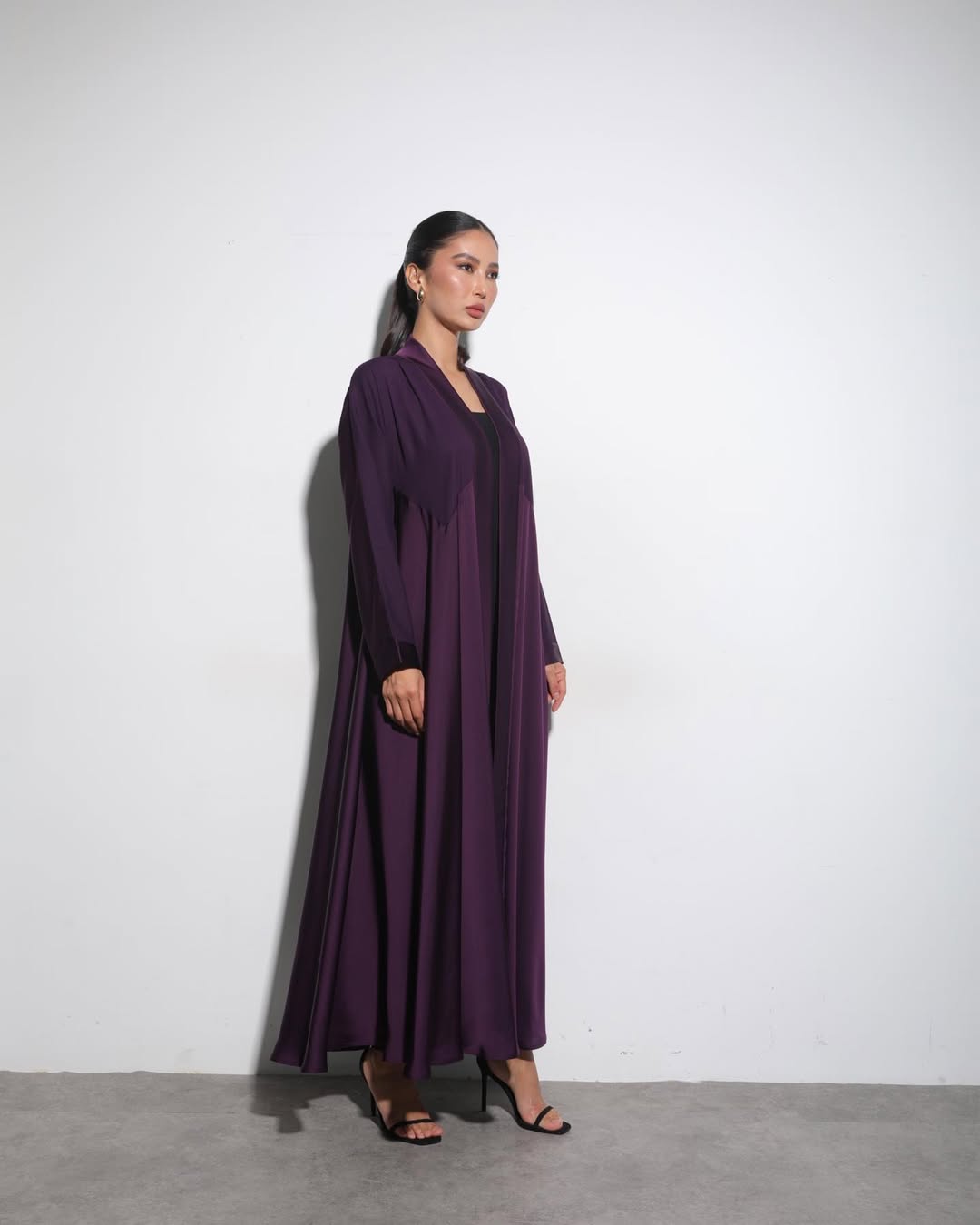 Satin Deep Violet Crochet Abaya