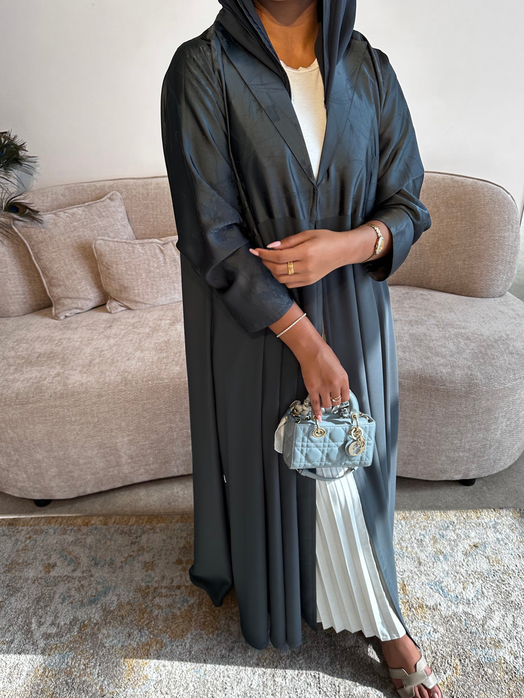 Flared cut with a collar Abaya - Green