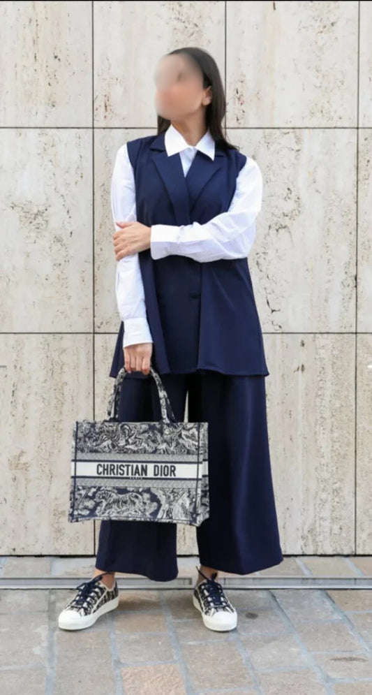 NAVY CREPE BLAZER WITH PANTS