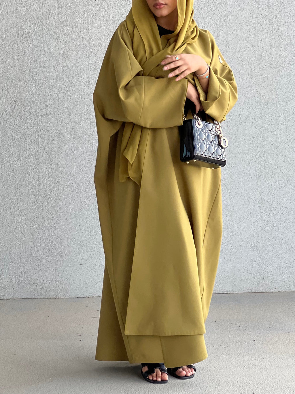 Mustard Green Abaya - Half bisht Abaya