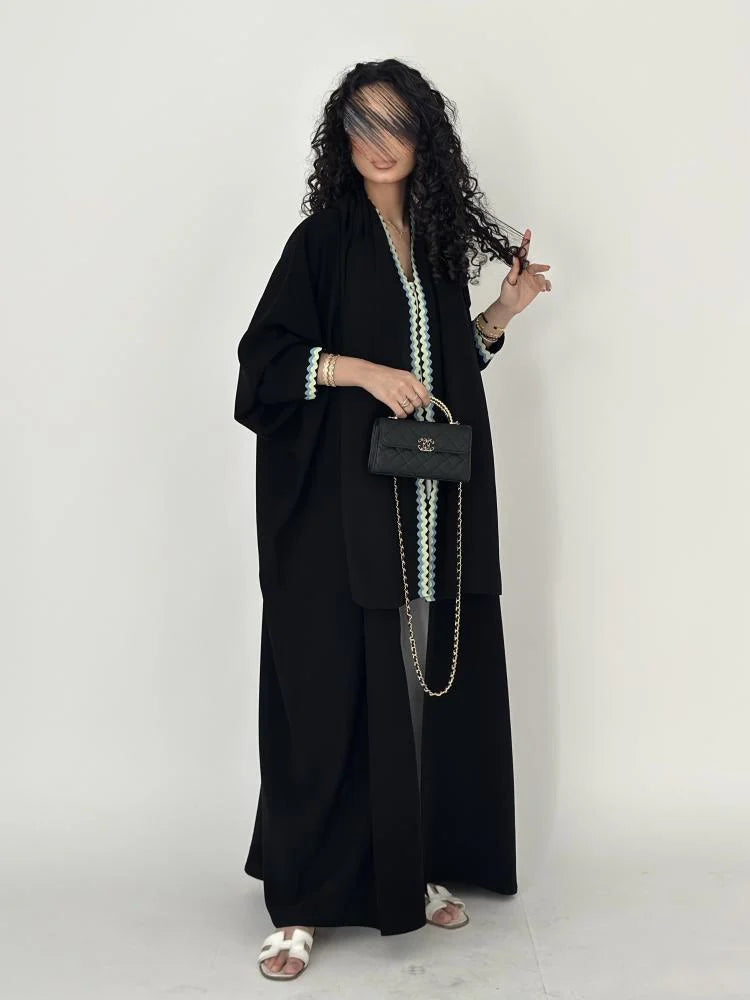 Black Relaxed-Fit Abaya with Contrasting Trim